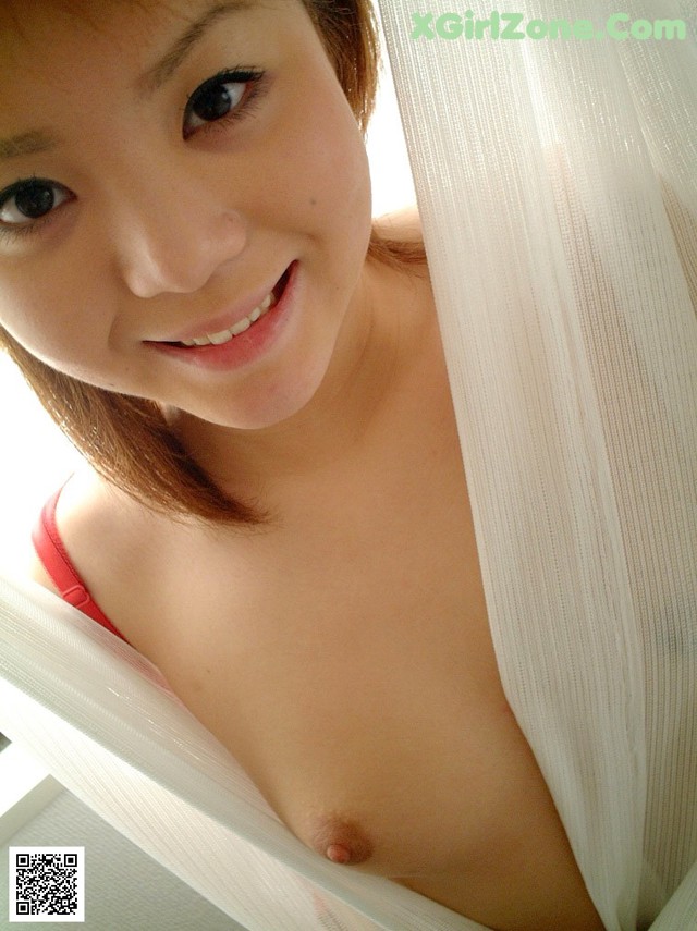 Nami - 3gpmp4 Juicy Pussy